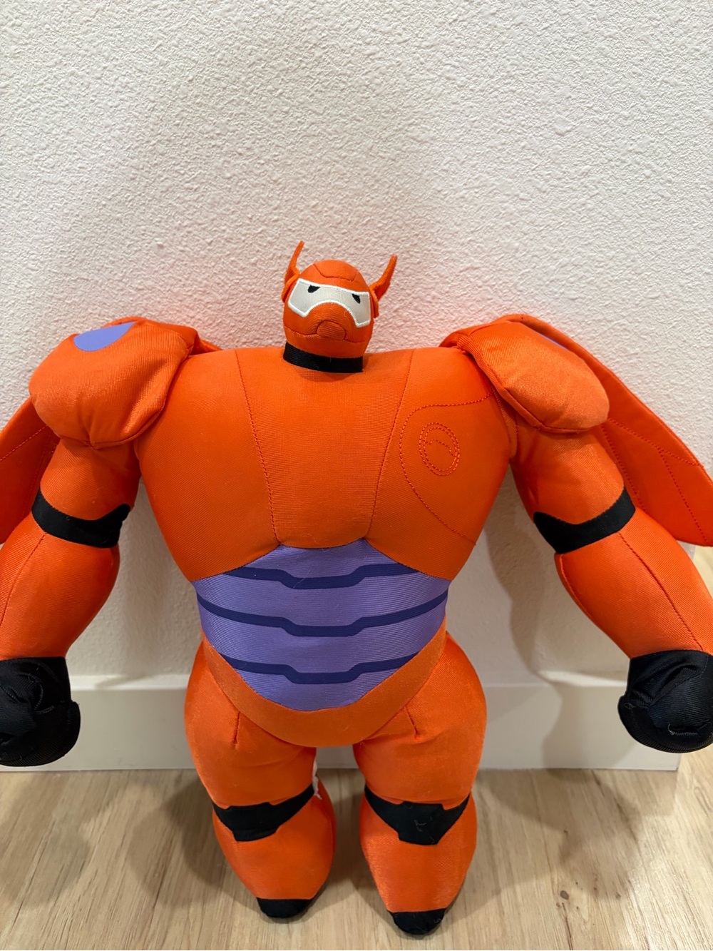 Disney Big Hero 6 14 Inch Plush Robot